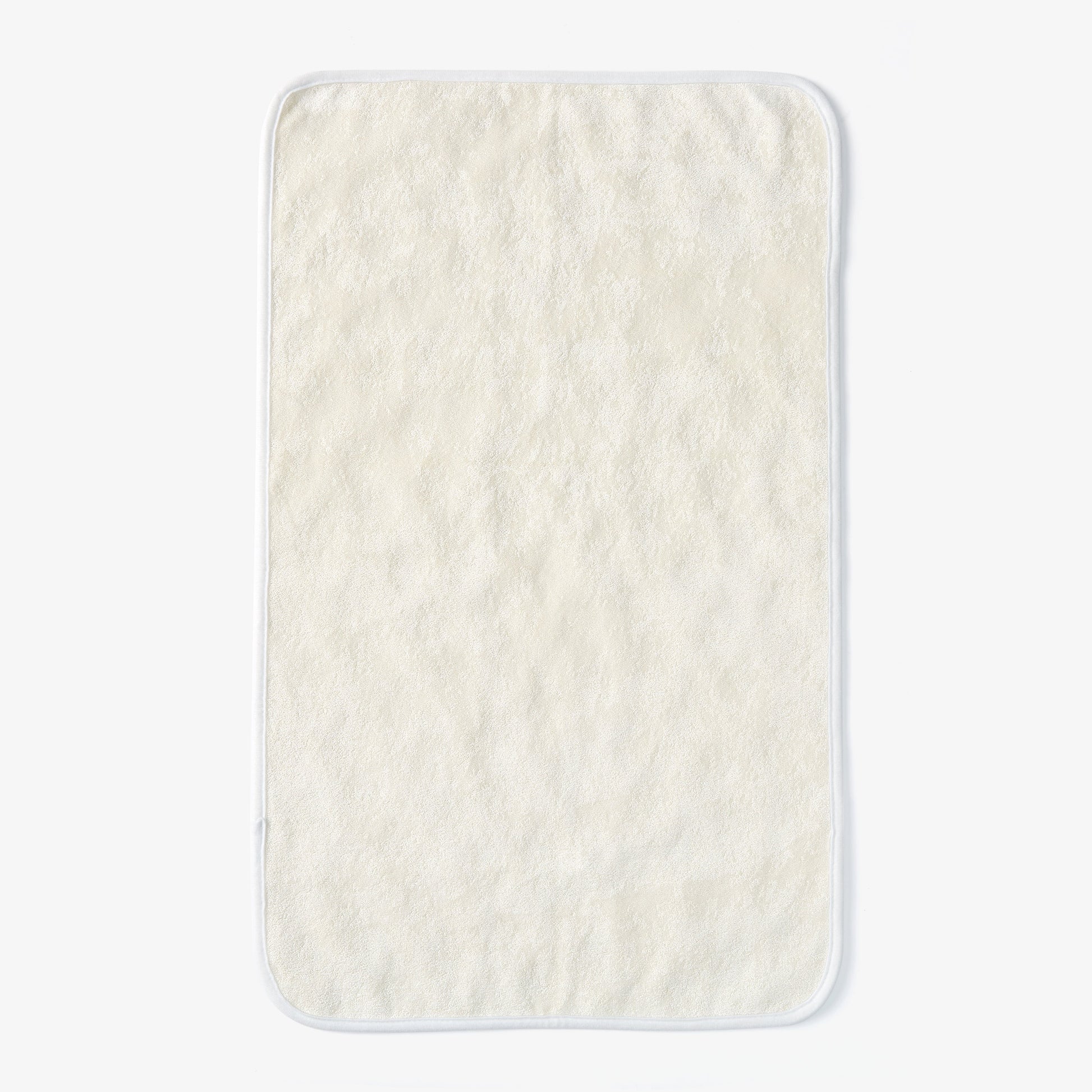 Fudgey Protects - Double sided Absorbent Bed Mat - Spot